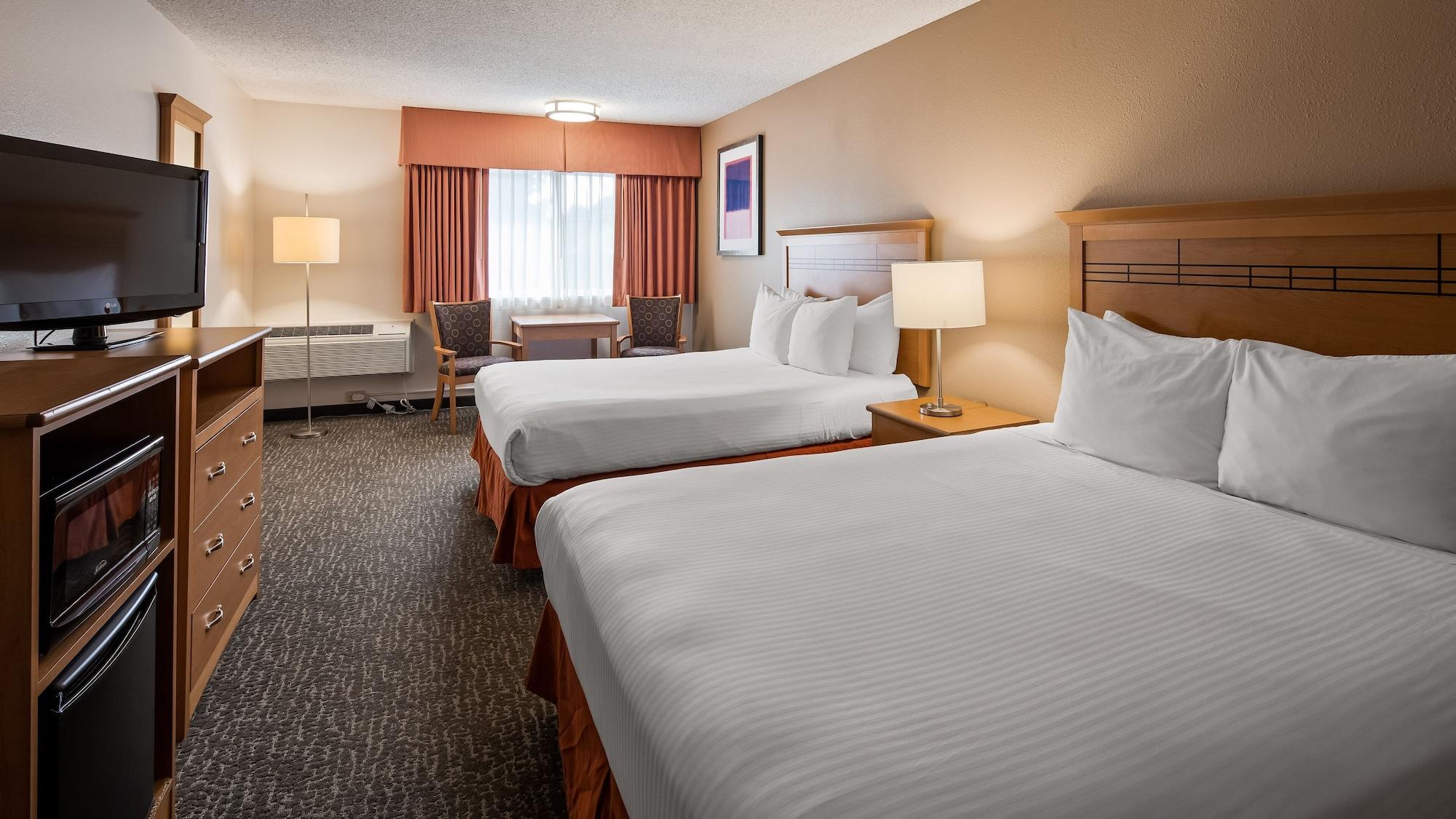 Best Western Aladdin Inn Келсо Екстериор снимка