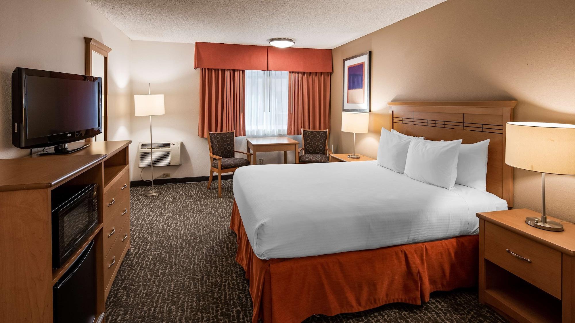 Best Western Aladdin Inn Келсо Екстериор снимка