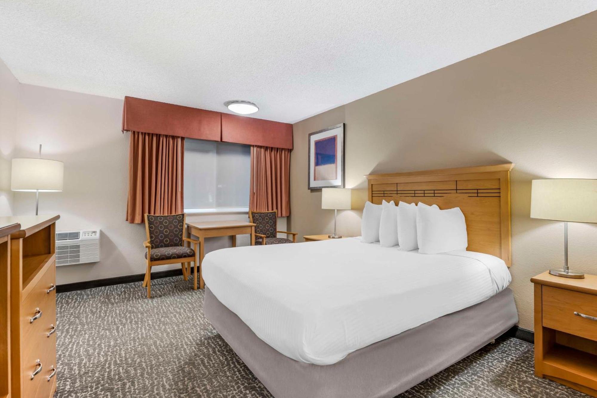 Best Western Aladdin Inn Келсо Екстериор снимка